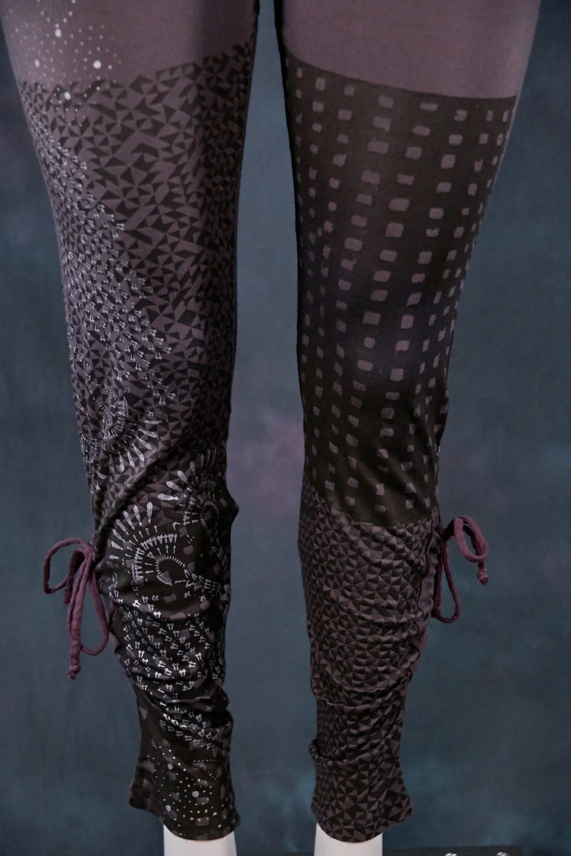 3319 Drawstring Legging-Pepper-P